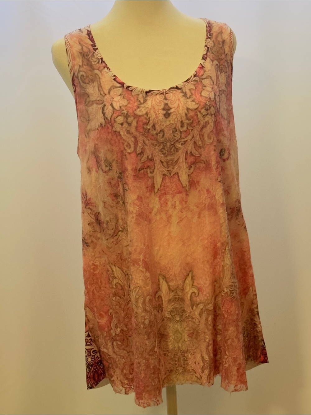 G Collection Woman Razorback Pullon Lace Covered Tank Top Shirt Activewear 1X